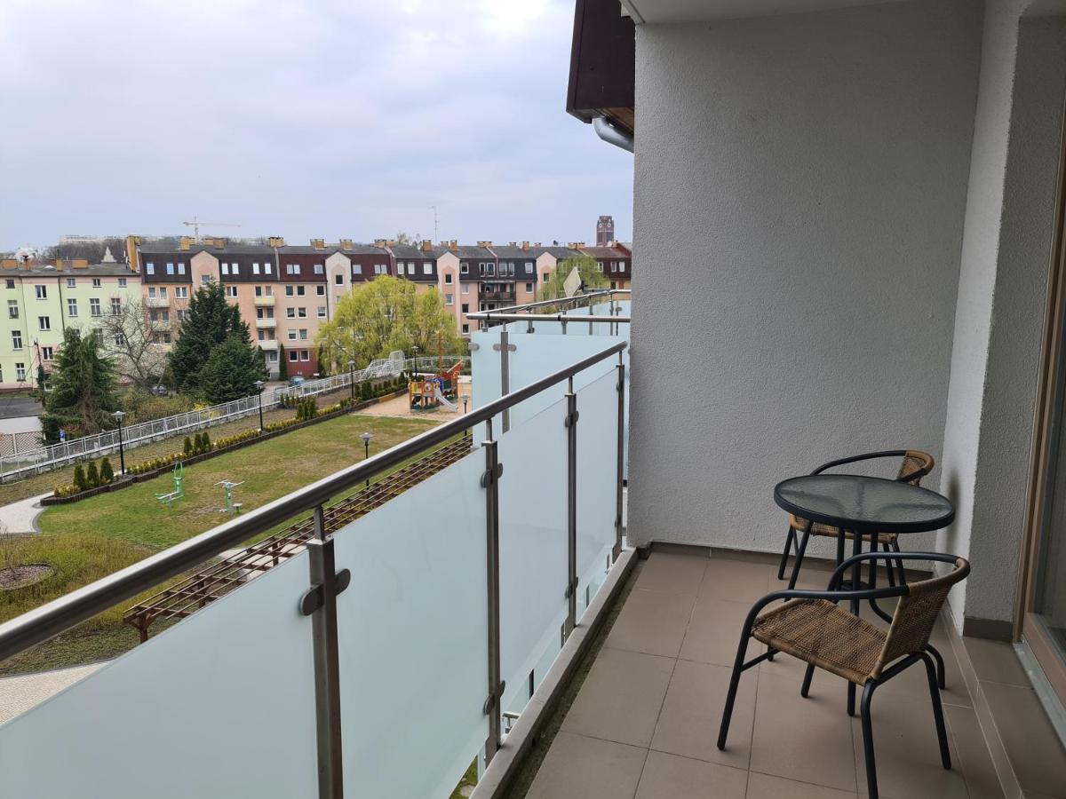Apartamenty Rondo Свіноуйсьце Екстер'єр фото