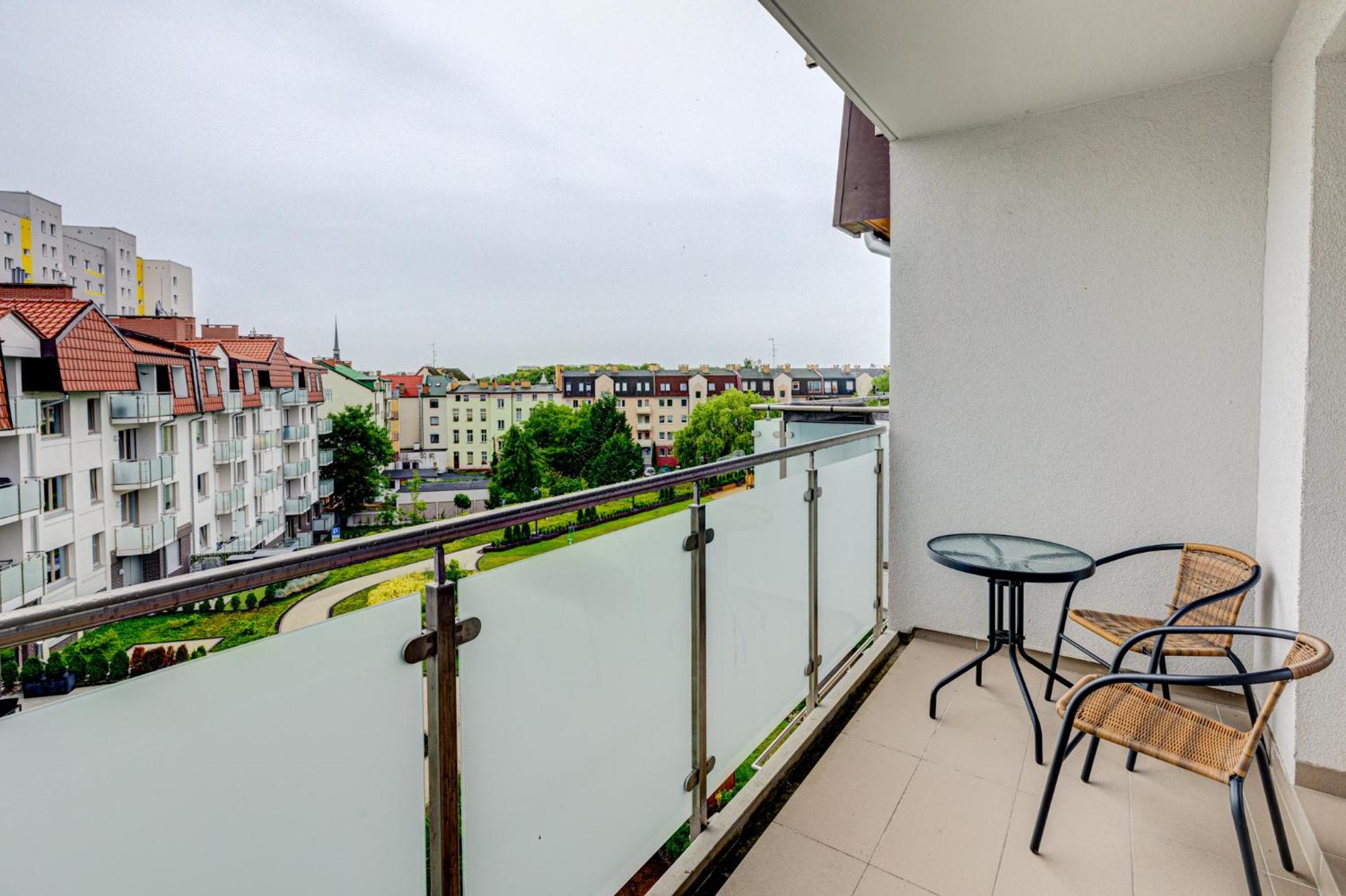 Apartamenty Rondo Свіноуйсьце Екстер'єр фото