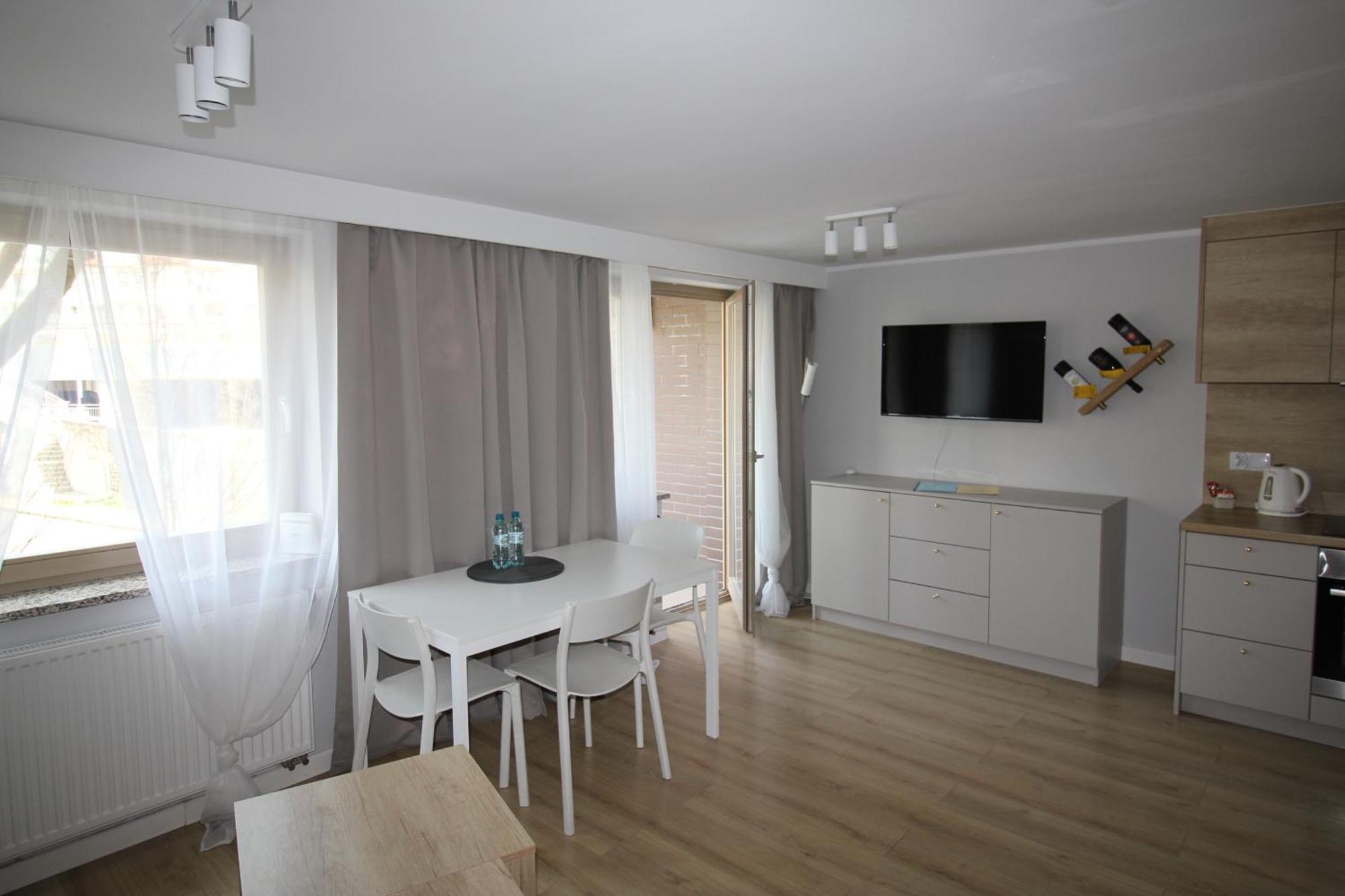Apartamenty Rondo Свіноуйсьце Екстер'єр фото