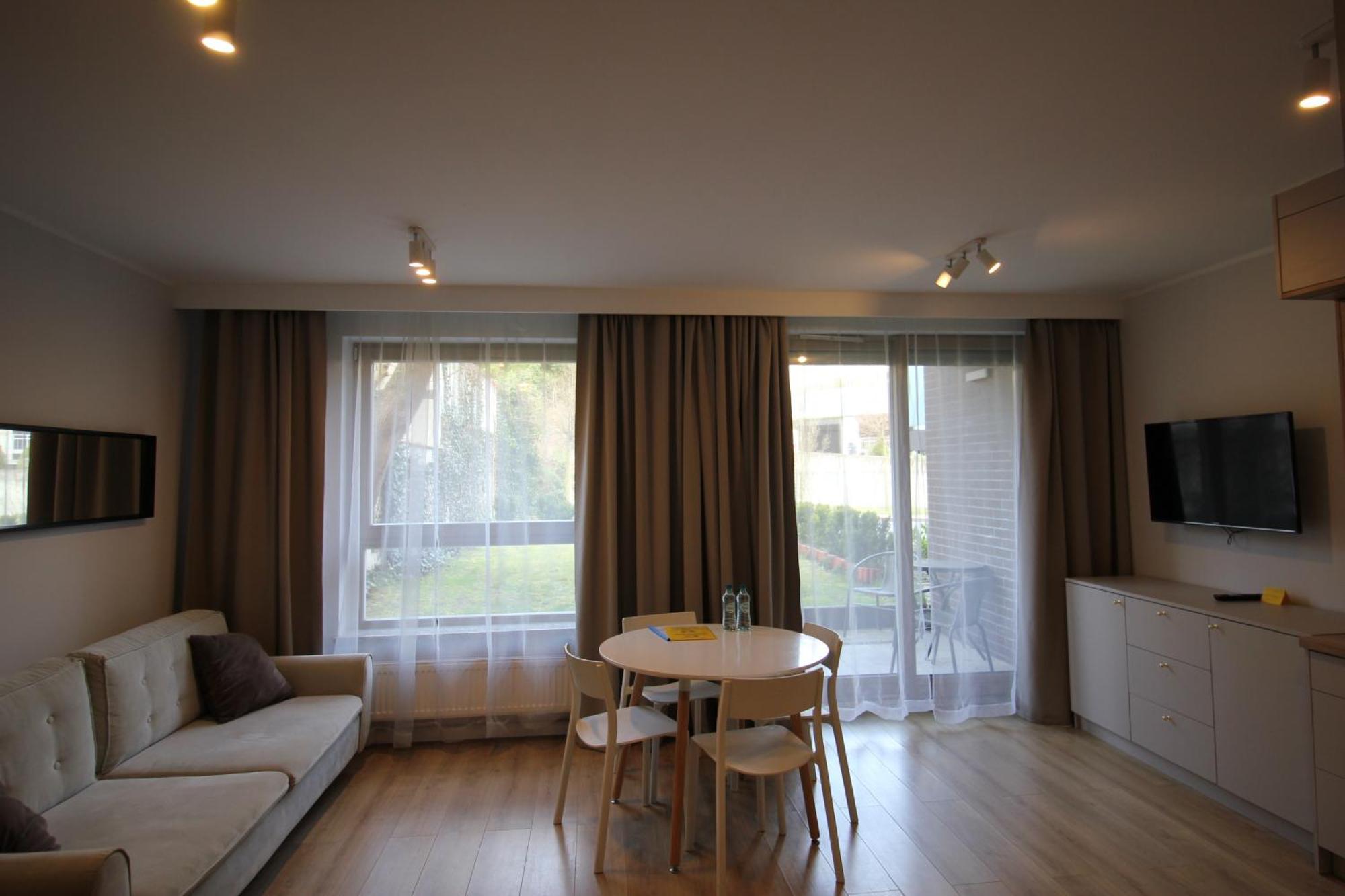 Apartamenty Rondo Свіноуйсьце Екстер'єр фото